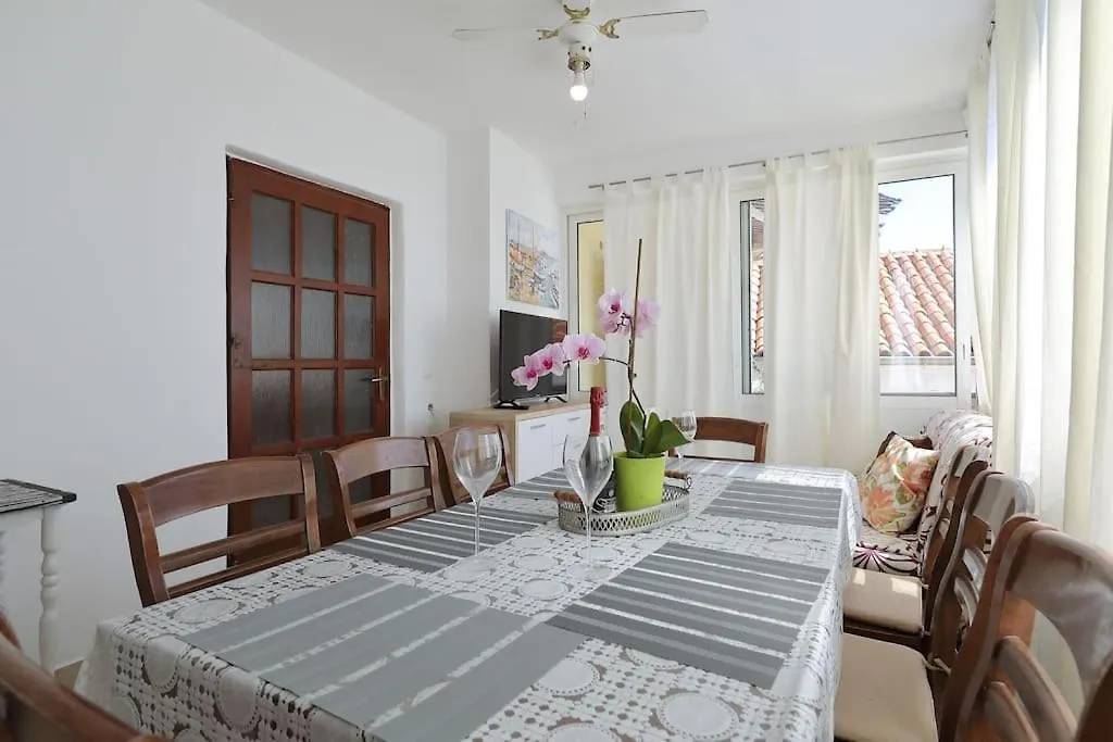 Apartman Sofija Pakoštane 0*,  Kroatien