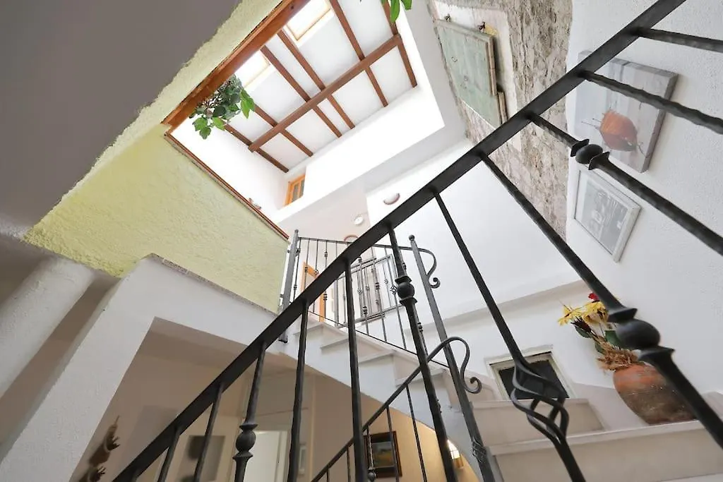Apartman Sofija Pakoštane 0*,  Kroatien
